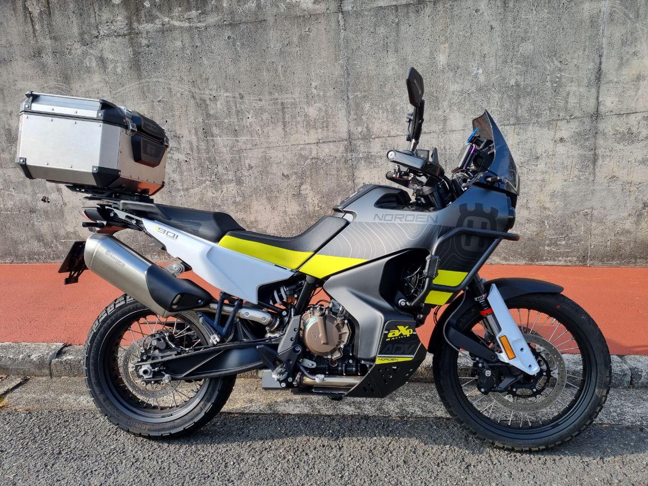 Husqvarna Norden 901 #1