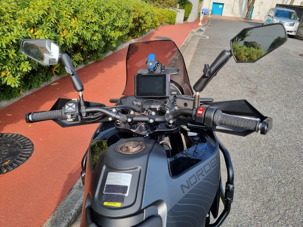 Husqvarna Norden 901 #1