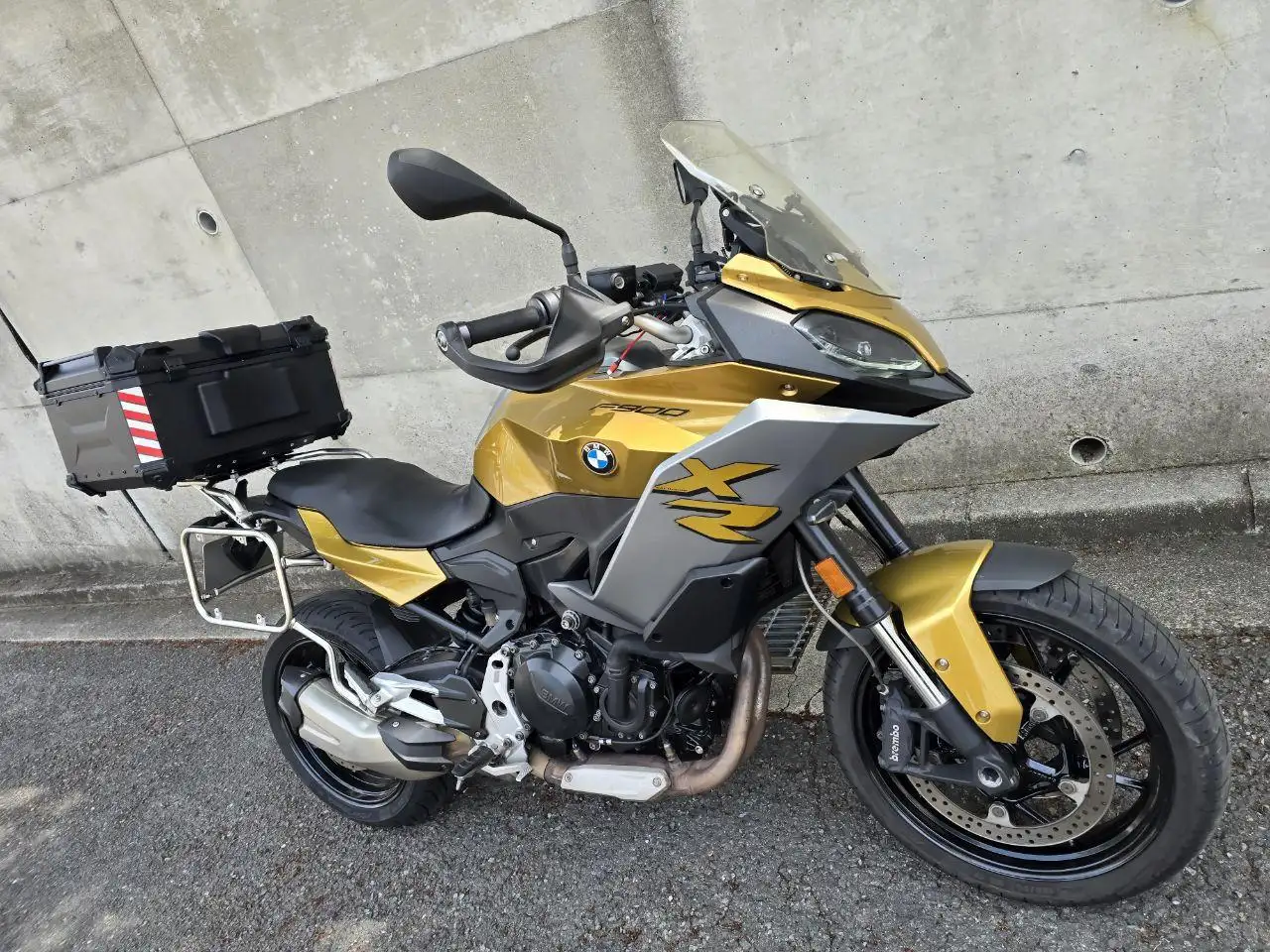 BMW F900XR Sports Touring #1