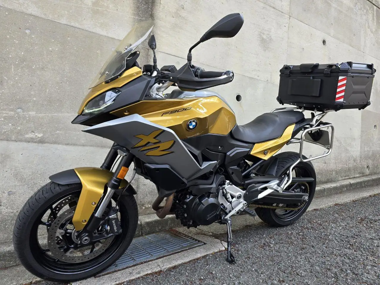 BMW F900XR Sports Touring #1