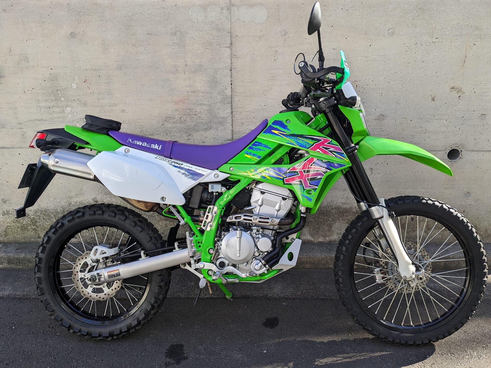 Kawasaki KLX250 Green meanie