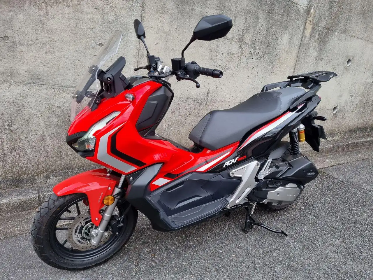 Honda Adventure 150 Red #1